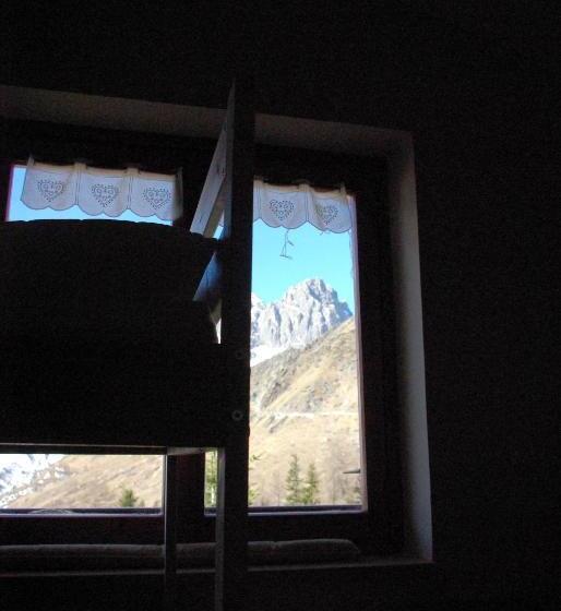 家庭房间共用浴室, Rifugio Maraman