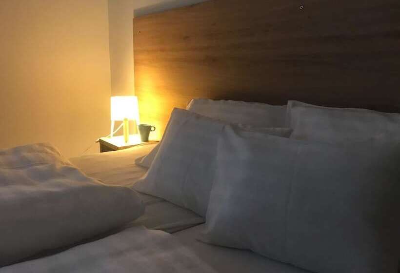 جناح غرفتين نوم, Smart Rooms