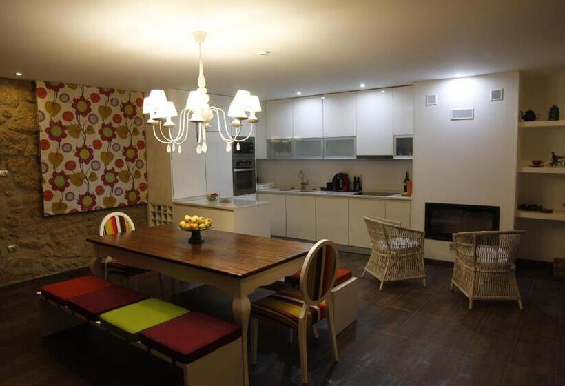 Номер Стандарт, Casas Do Regato