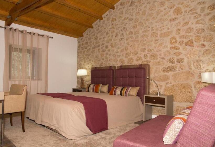 Трехместный Номер Стандарт Вид на Сад, Casas Do Regato
