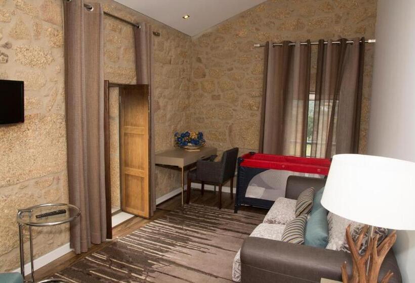 Люкс Кровать Кинг, Casas Do Regato