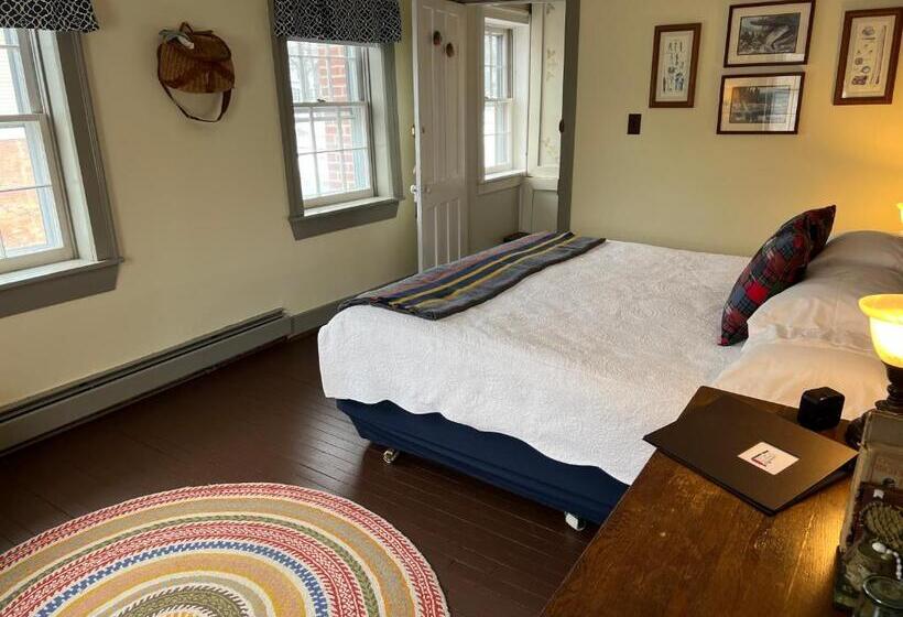 스탠다드 룸 킹사이즈 침대, Shoreham Inn Bed & Breakfast