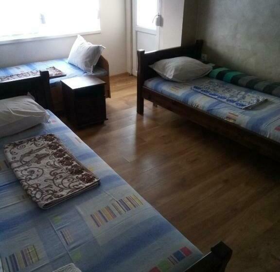 Номер Стандарт Трехместный, Guest House Dimova