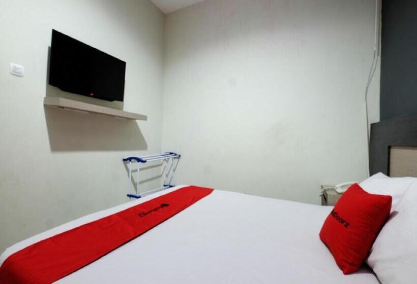 Номер Стандарт, Reddoorz Near Moro Mall Purwokerto