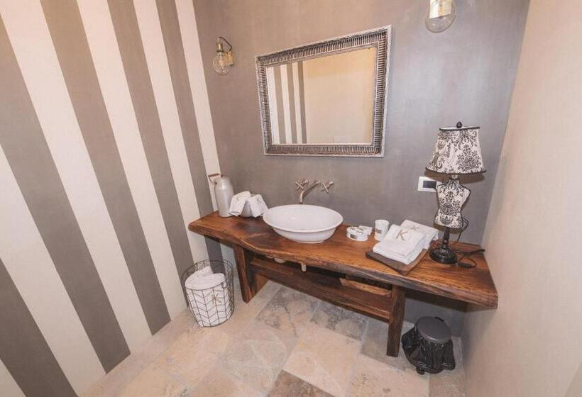 اتاق لوکس, Klanjscek Wine&stay