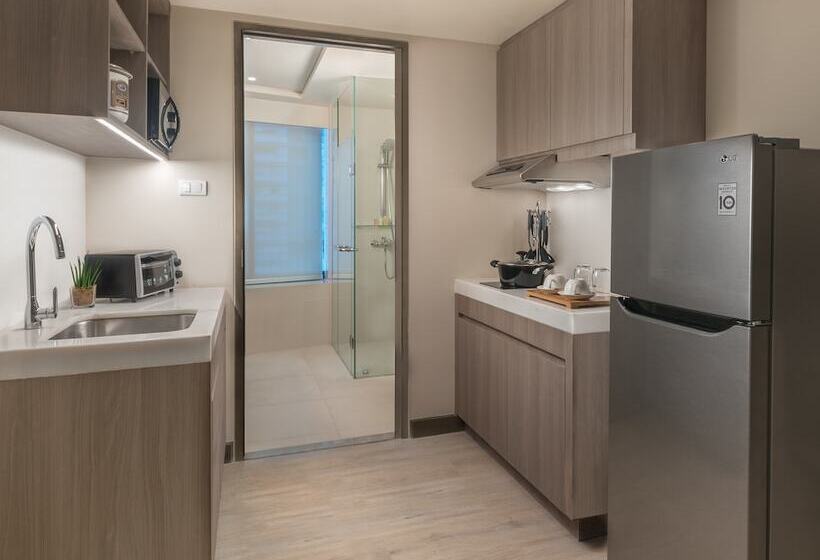 带1个卧室的高级公寓, Seda Residences Makati