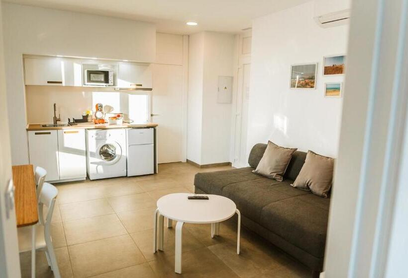 １ベッドルームアパートメント, Apartamentos Zhr