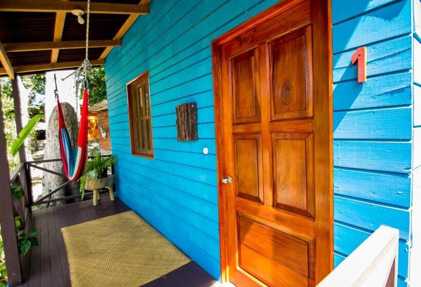 ویلای استاندارد با چشم‌انداز باغ, Alice Guesthouse