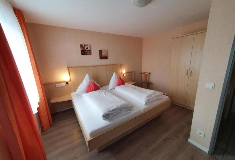 2 Schlafzimmer Apartment, Gästehaus Ermen