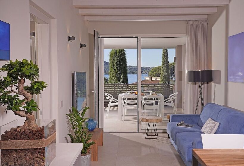 ２ベッドルームのエクゼクティブアパートメント, Lamasu Rioverde   Lago Di Garda