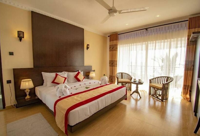 Номер Deluxe Вид на Море, Manara Beach