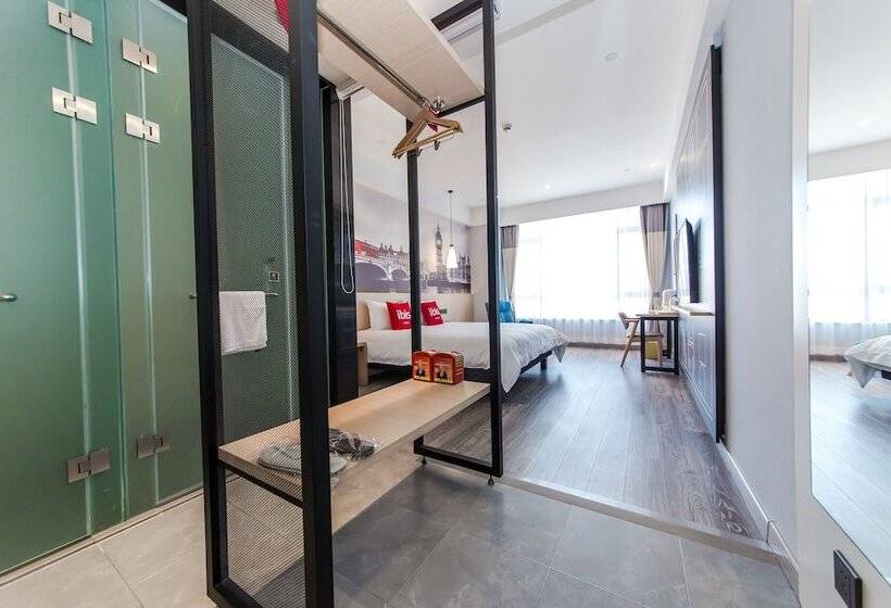 Номер Superior, Ibis Harbin Songbei Wanda City
