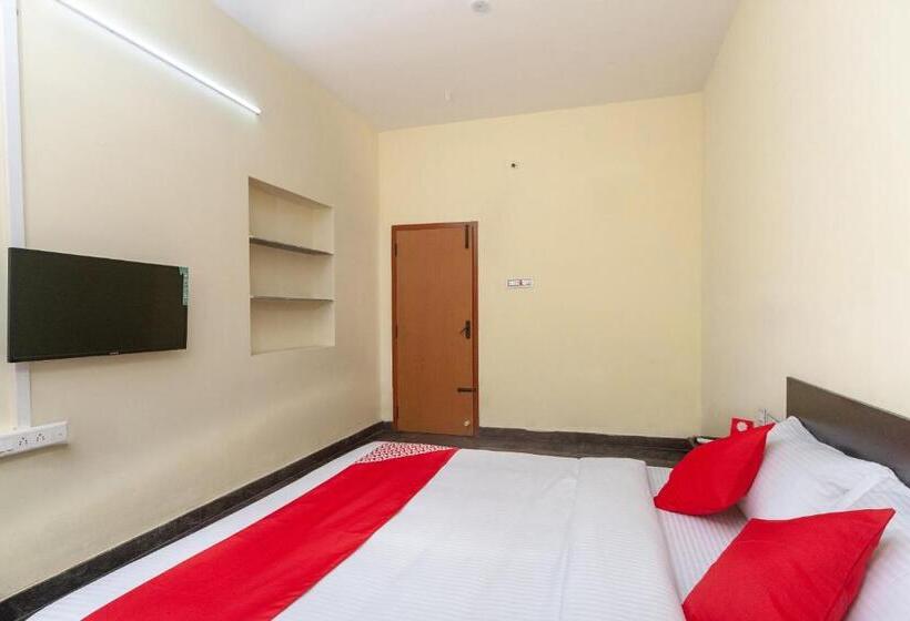 Triple Classic Room, Oyo 19760 Passion Paradise