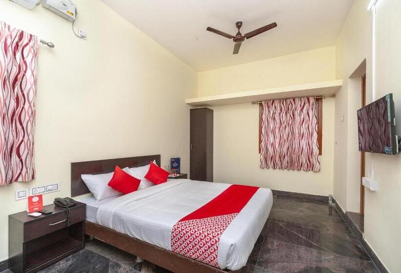 Triple Classic Room, Oyo 19760 Passion Paradise