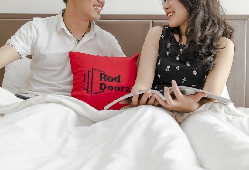 חדר סטנדרט, Reddoorz Plus @ Catania Soma Rajawali