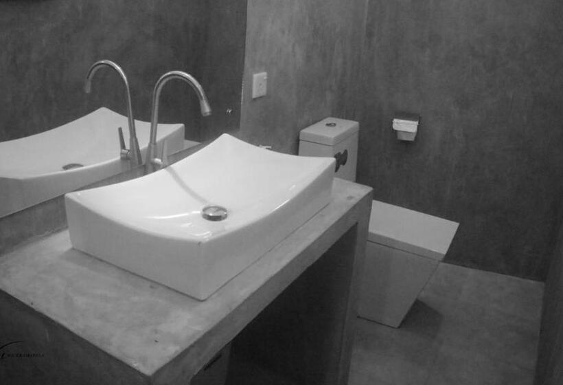 Хижина Deluxe, Sunwin River Cabana