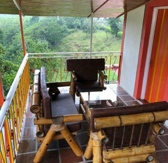 Quarto Estandar Vista Montanha, Alojamiento Campestre Hawaii
