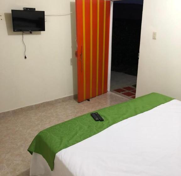 Quarto Superior Cama King, Alojamiento Campestre Hawaii