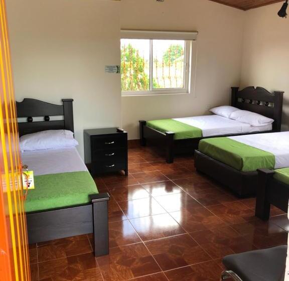 Quarto Familiar Superior, Alojamiento Campestre Hawaii
