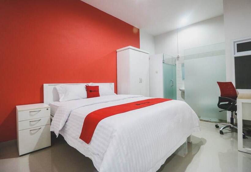 Номер Стандарт, Reddoorz Plus Near Living Plaza Jababeka
