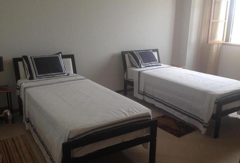 اتاق لوکس با چشم‌انداز شهر, Residencial Monte Cara