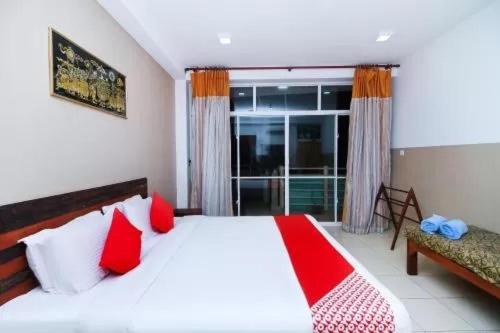 디럭스 테라스 룸 바다 전망, Ran Dhara Beach Resort