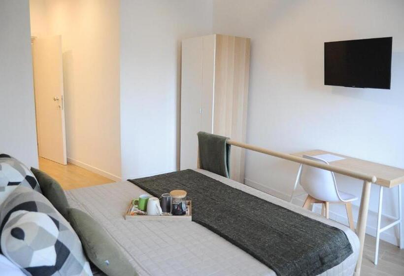 اتاق لوکس, The Corner 180 Suite