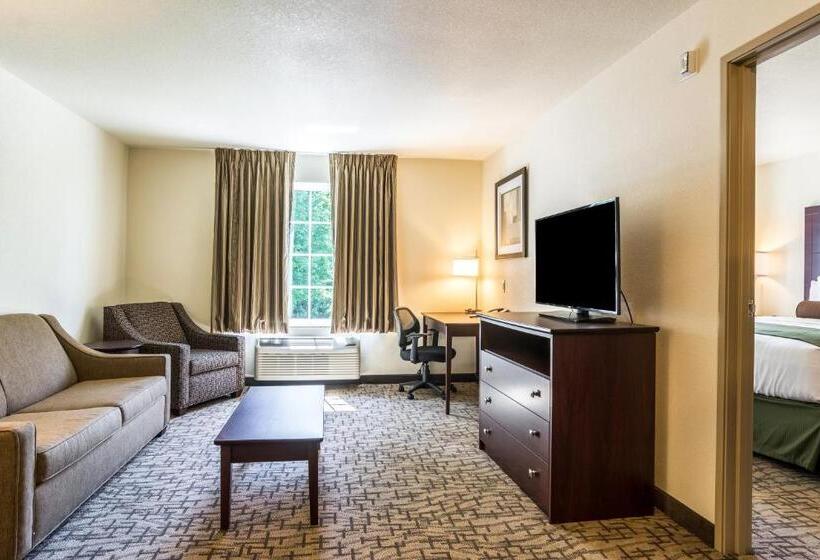 Family Suite, Cobblestone Hotel & Suites   Torrington