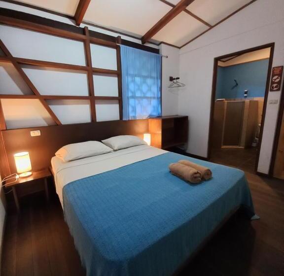 스탠다드 룸, Pagalù Hostel
