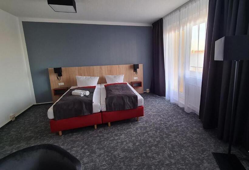 高级三人间, Hanse Hotel Stendal