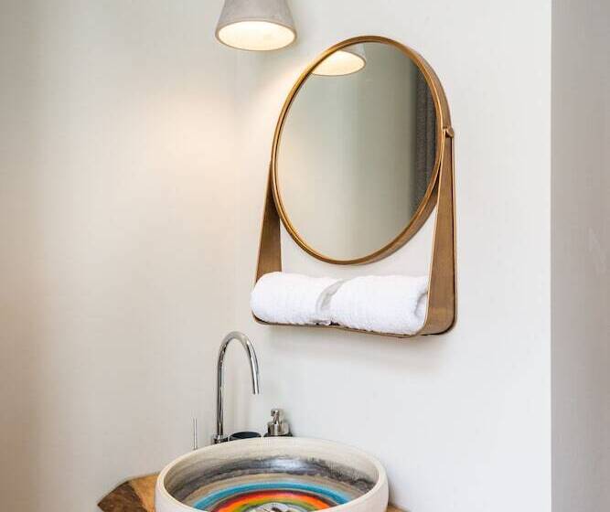 Номер Стандарт, 19 Tile Ceramic Concept   By Unlock Hotels