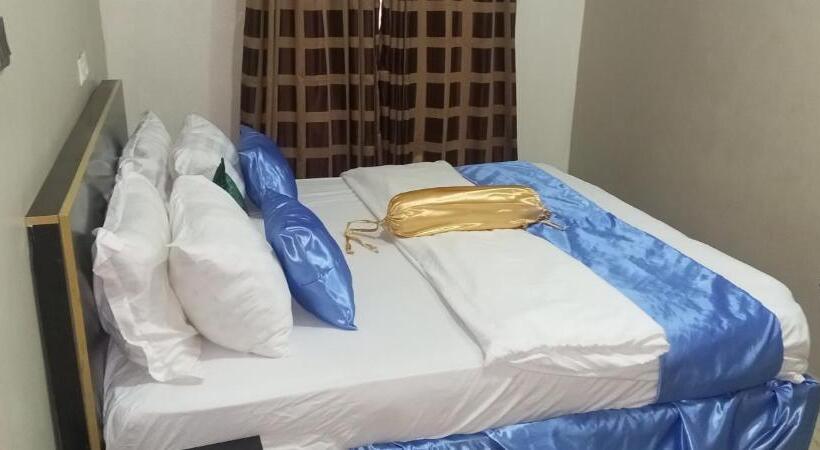 اتاق سوپریور, Nue Crest Hotels & Suites