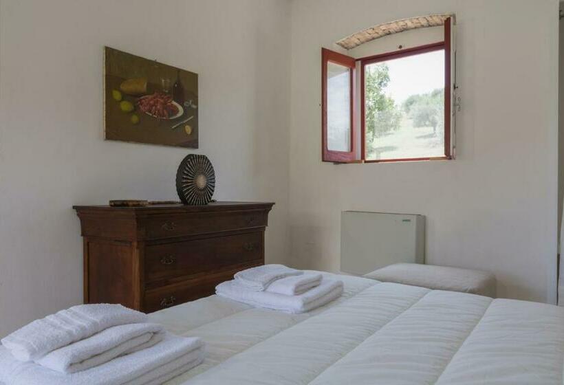 ガーデンビュースタンダードルーム, Agriturismo Di Serragiumenta