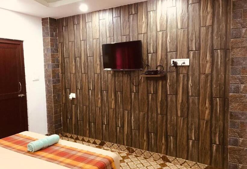 Номер Стандарт, Swarajdeep Vacations