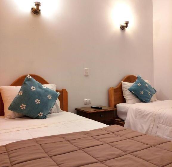 اتاق استاندارد یک نفره, Hostal Valle De La Luna