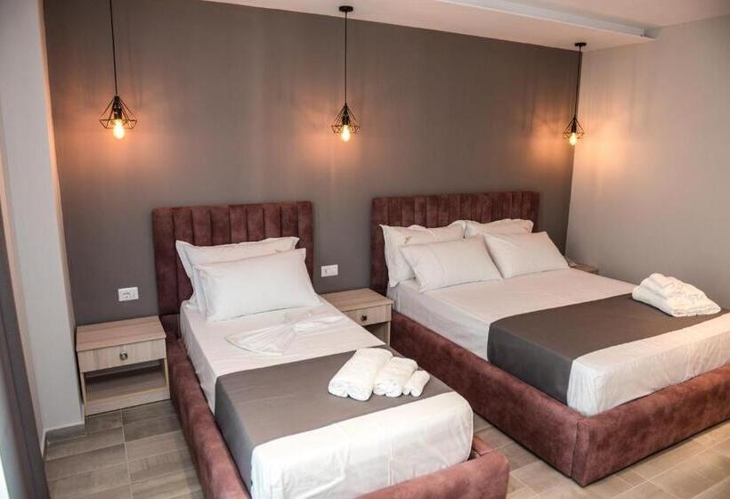 Номер Стандарт Трехместный, Brilliant Hotel & Spa