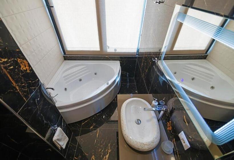 Полулюкс, Brilliant Hotel & Spa