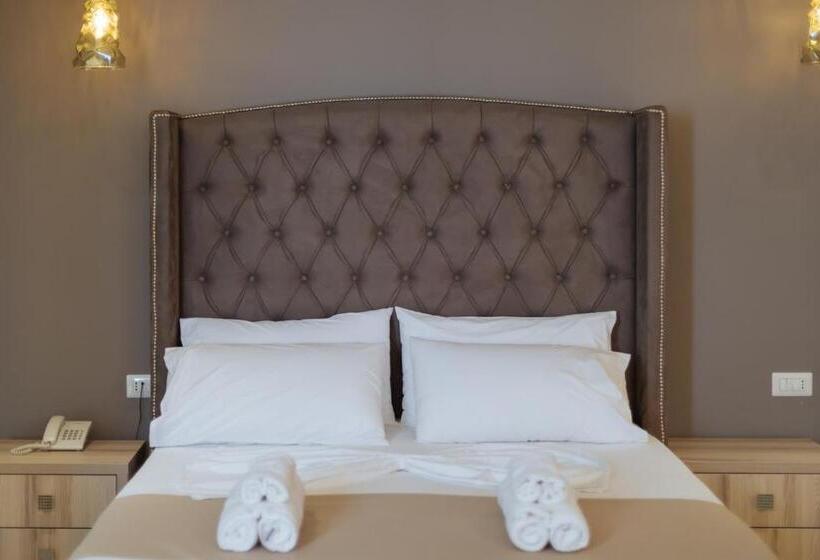 Полулюкс, Brilliant Hotel & Spa