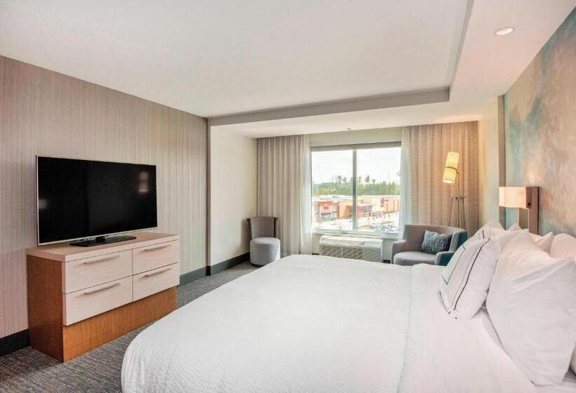 Люкс Кровать Кинг, Courtyard By Marriott Raleigh Cary/parkside Town Commons