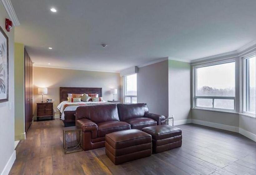 Люкс Кровать Кинг, Northumberland Heights Wellness Retreat & Spa
