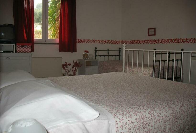 اتاق استاندارد سه نفره, Agriturismo Argentea