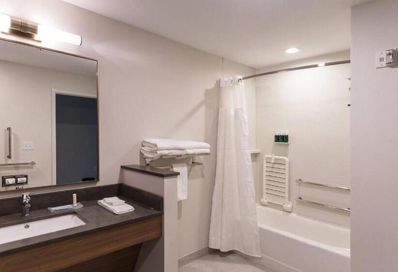 Номер Стандарт Вид на Город, Fairfield Inn & Suites By Marriott Northfield