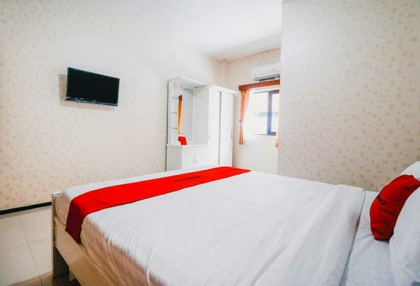 Номер Economy, Reddoorz Near Taman Rekreasi Selecta