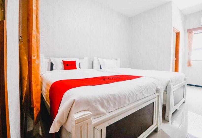 Номер Economy, Reddoorz Near Taman Rekreasi Selecta