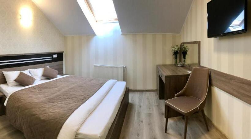 Номер Deluxe, Bolero Plus