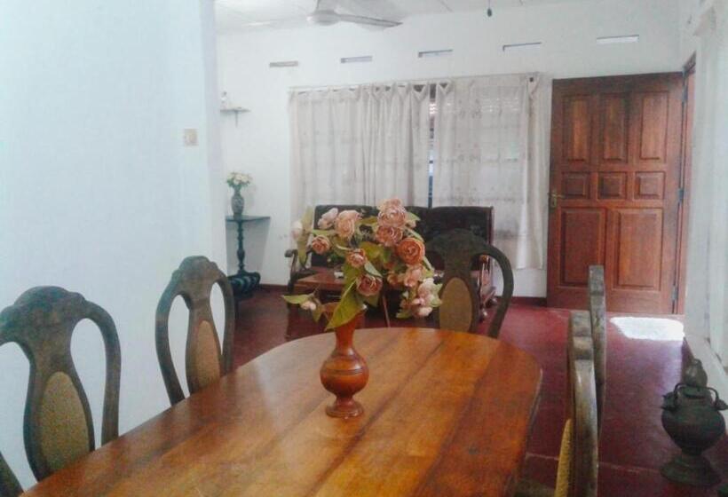Standardzimmer, Sanithu Homestay Galle