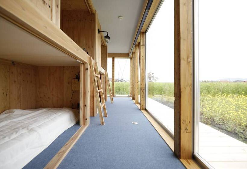 Кровать в Общей Комнате, Cocoreto The Guesthouse Daikon Island