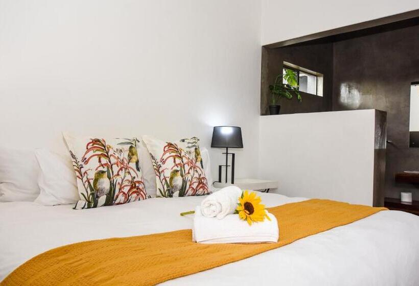 اتاق استاندارد, Onq Accommodation