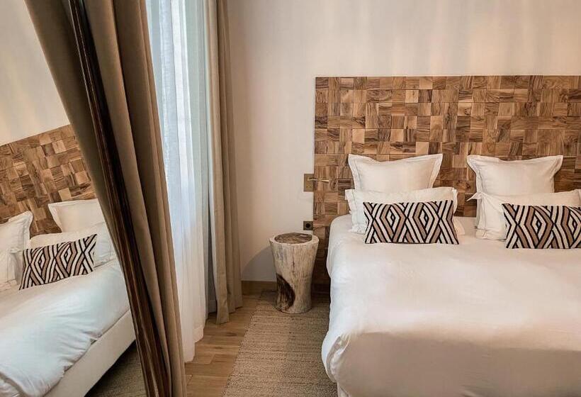 デラックスルーム, Le Saint Remy