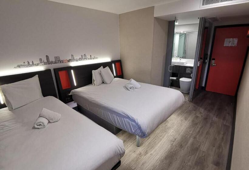 Семейный Номер, Easyhotel Leeds